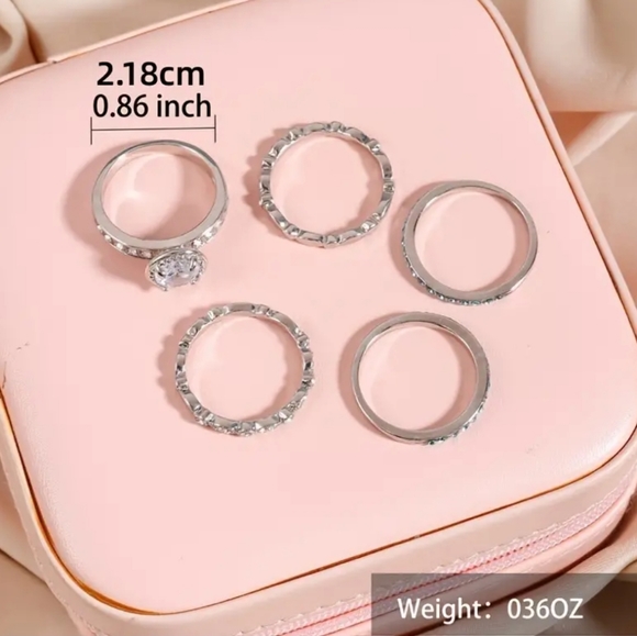 π Five-Piece Stackable Jeweled Ring Set - Versatile Elegance π - Picture 2 of 7